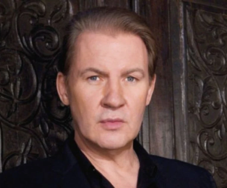 Johnny Logan