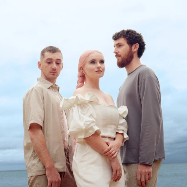 Clean Bandit