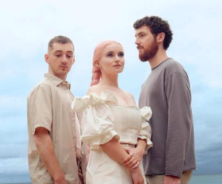 Clean Bandit